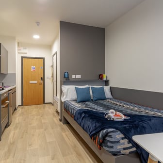 Bronze Studio - Image 2